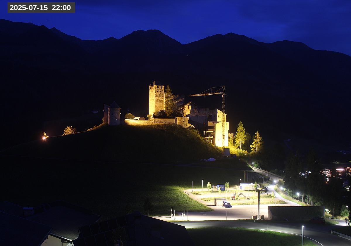 Webcam Burg Heinfels, 2025-07-15 22:00 Uhr