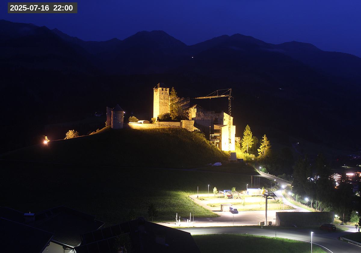 Webcam Burg Heinfels, 2025-07-16 22:00 Uhr