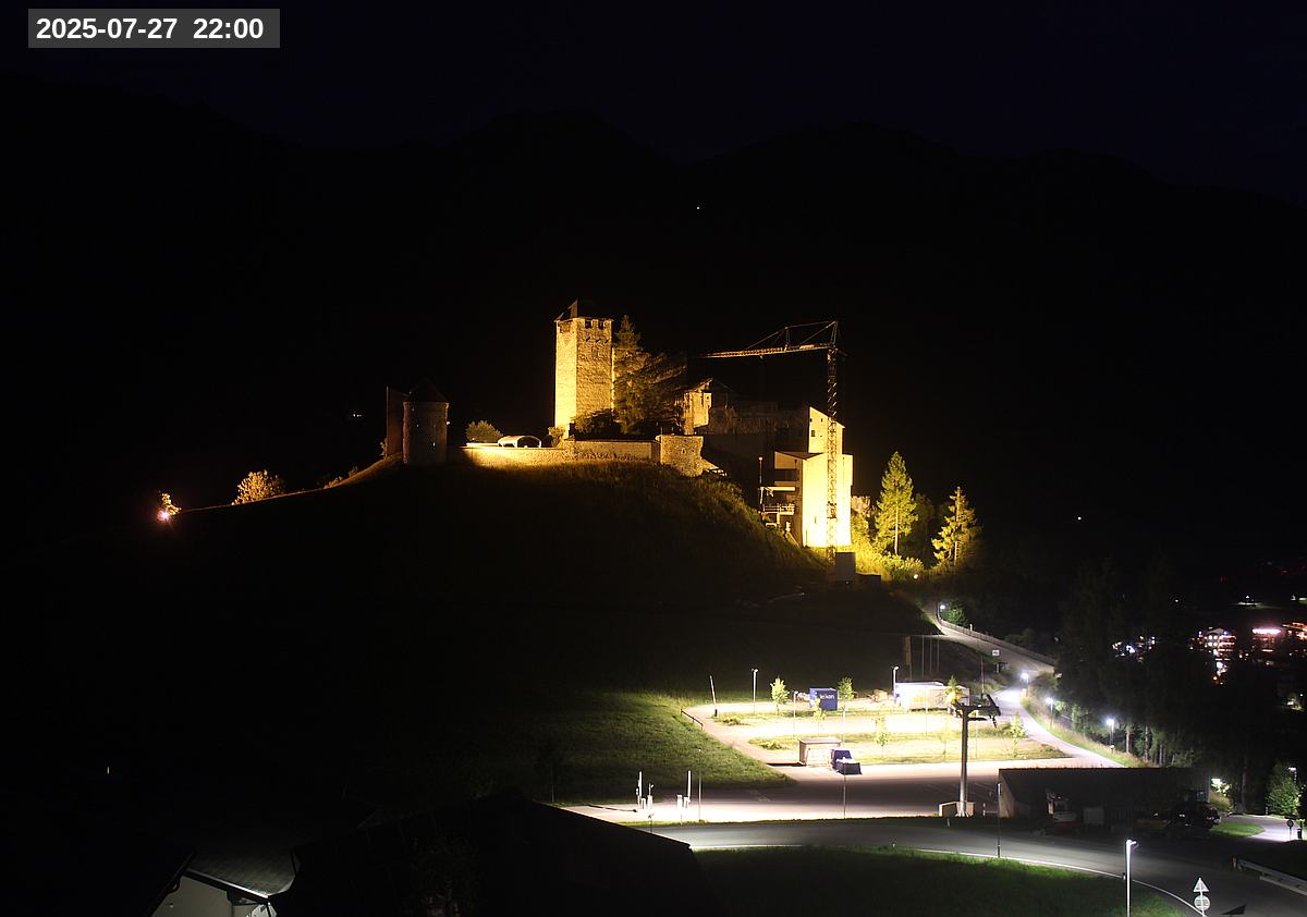 Webcam Burg Heinfels, 2025-07-27 22:00 Uhr