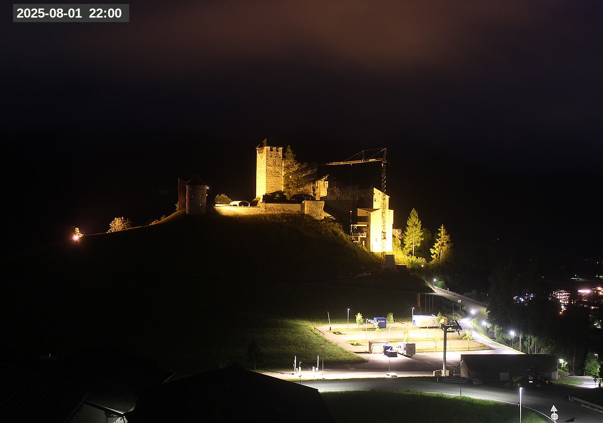 Webcam Burg Heinfels, 2025-08-01 22:00 Uhr