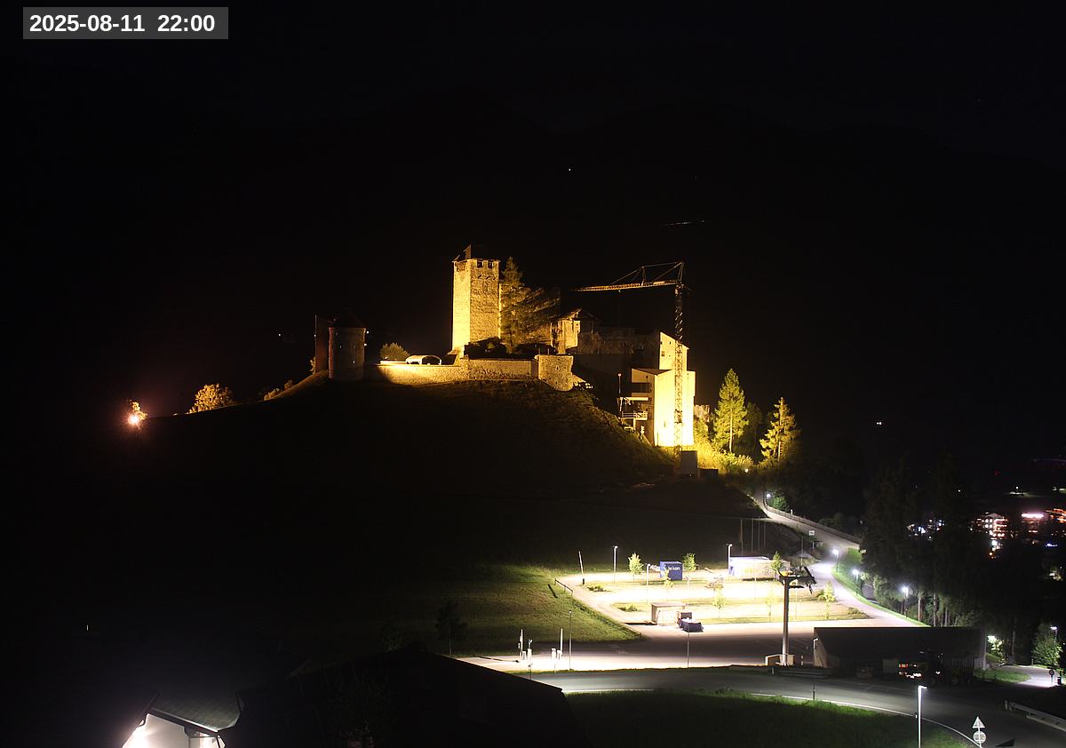 Webcam Burg Heinfels, 2025-08-11 22:00 Uhr
