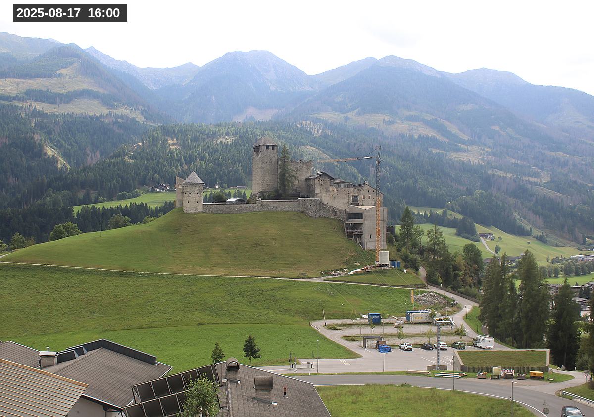 Webcam Burg Heinfels, 2025-08-17 16:00 Uhr