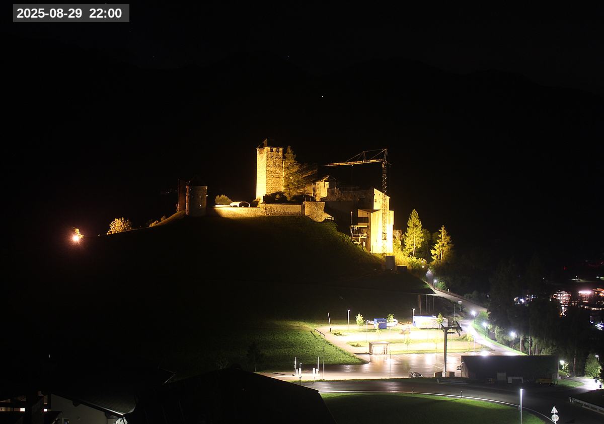 Webcam Burg Heinfels, 2025-08-29 22:00 Uhr