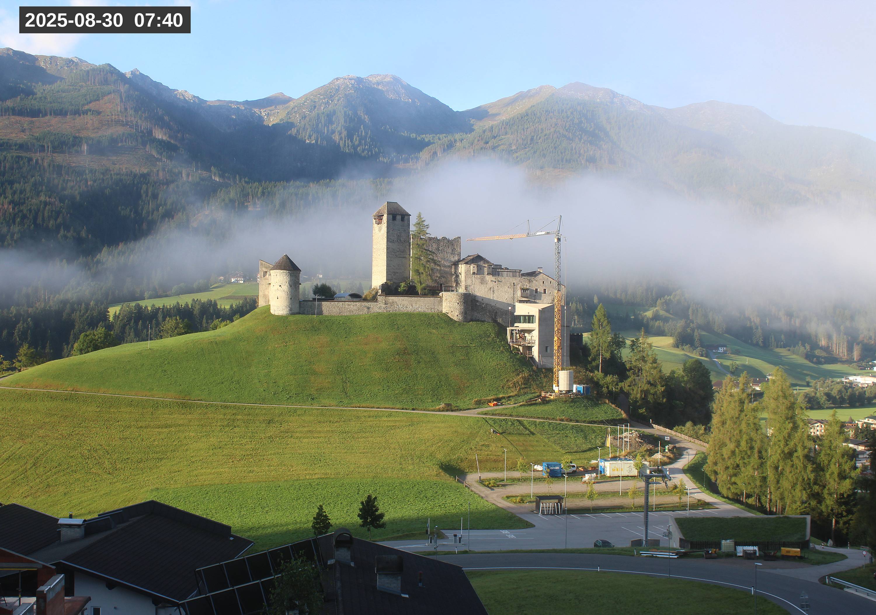 image today 07:40