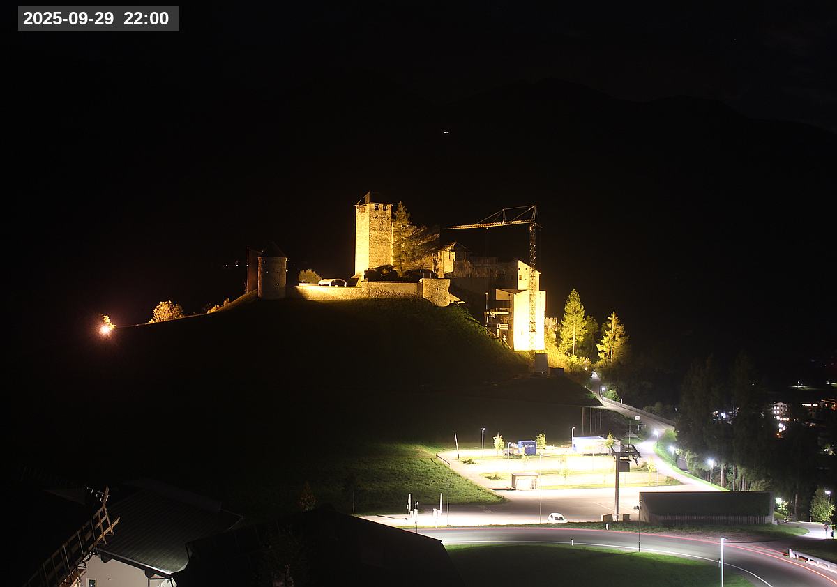 Webcam Burg Heinfels, 2025-09-29 22:00 Uhr