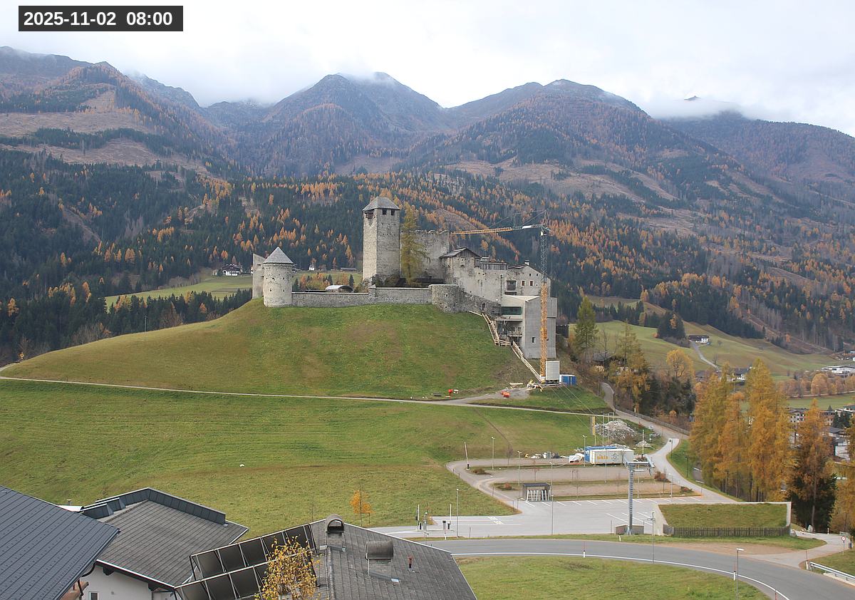 Webcam Burg Heinfels, 2025-11-02 08:00 Uhr