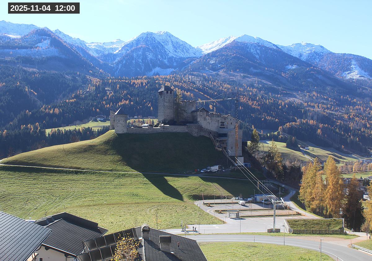 Webcam Burg Heinfels, 2025-11-04 12:00 Uhr