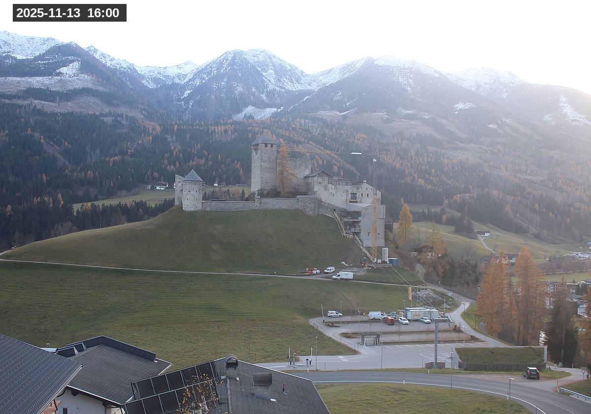 Webcam Burg Heinfels, 2025-11-13 16:00 Uhr
