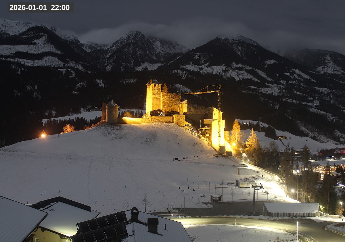 Webcam Burg Heinfels, 2026-01-01 22:00 Uhr