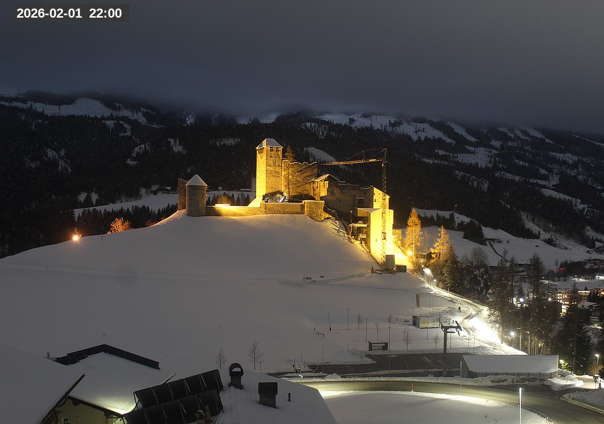 Webcam Burg Heinfels, 2026-02-01 22:00 Uhr