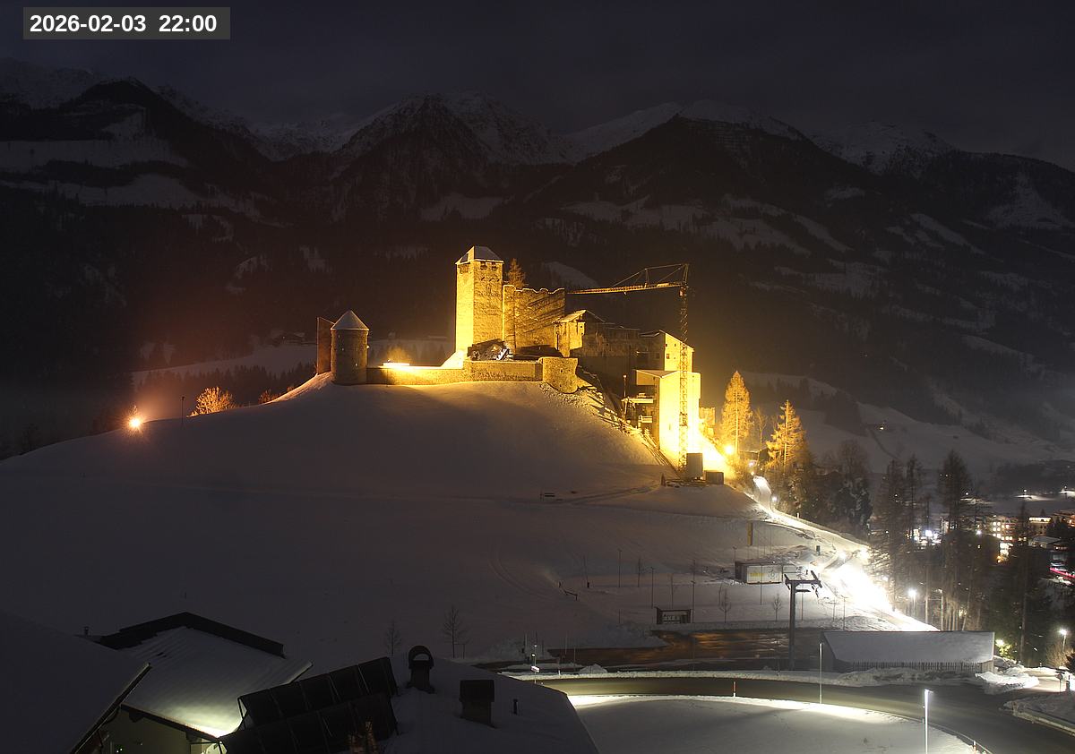 Webcam Burg Heinfels, 2026-02-03 22:00 Uhr