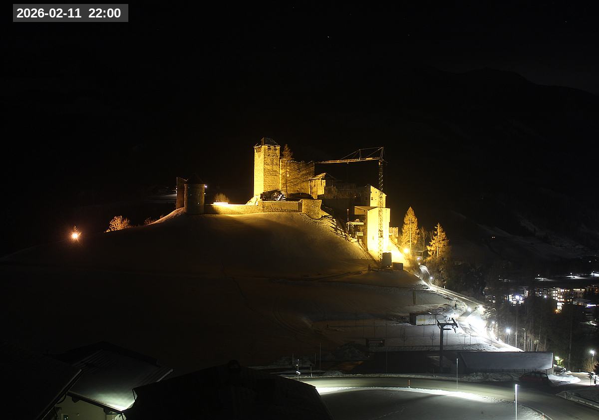 Webcam Burg Heinfels, 2026-02-11 22:00 Uhr