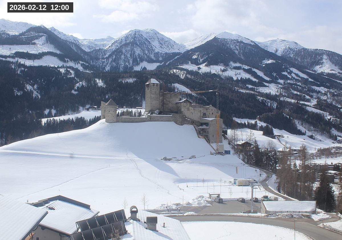 Webcam Burg Heinfels, 2026-02-12 12:00 Uhr