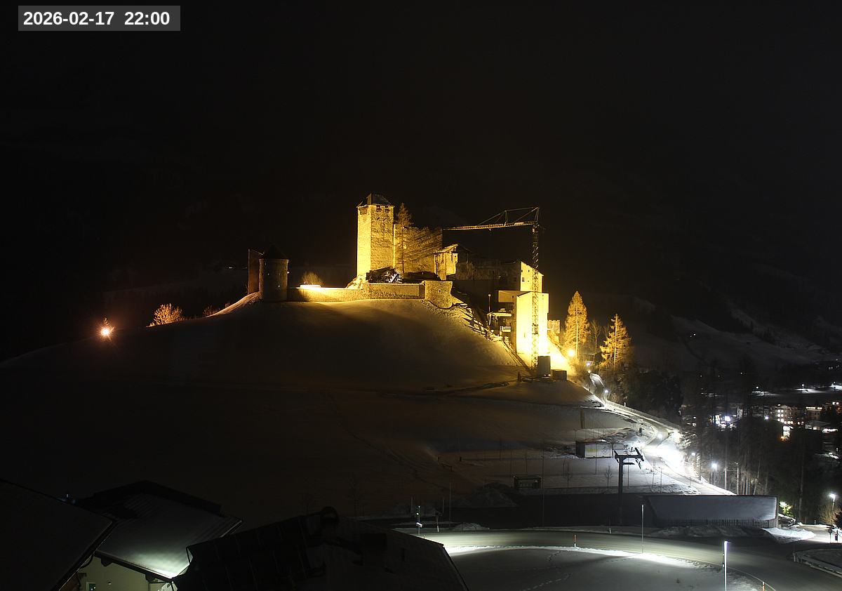 Webcam Burg Heinfels, 2026-02-17 22:00 Uhr