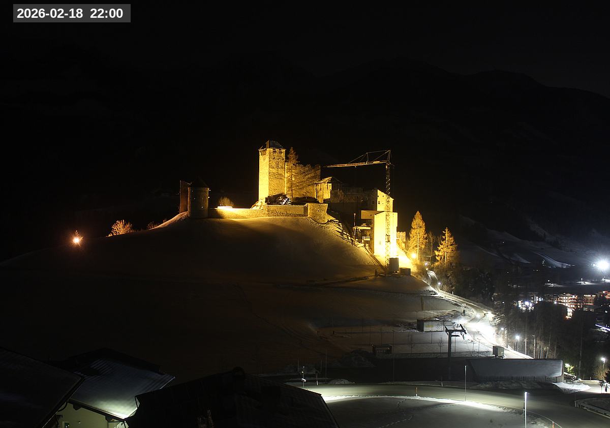 Webcam Burg Heinfels, 2026-02-18 22:00 Uhr