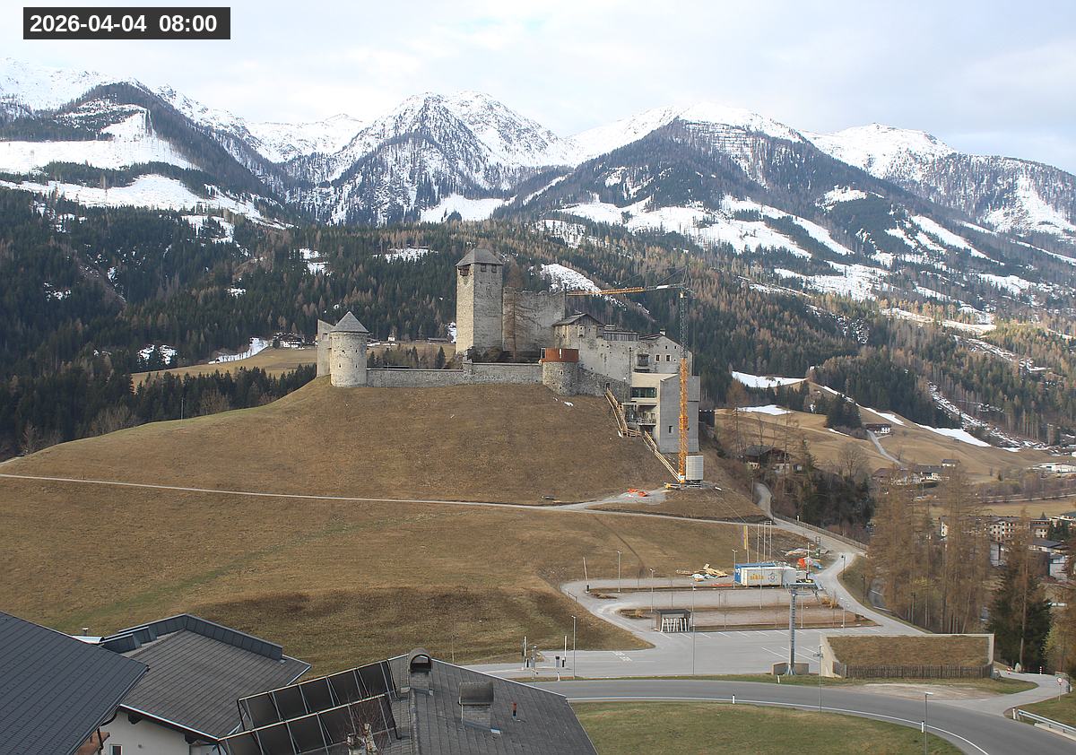 Webcam Burg Heinfels, 2026-04-04 08:00 Uhr