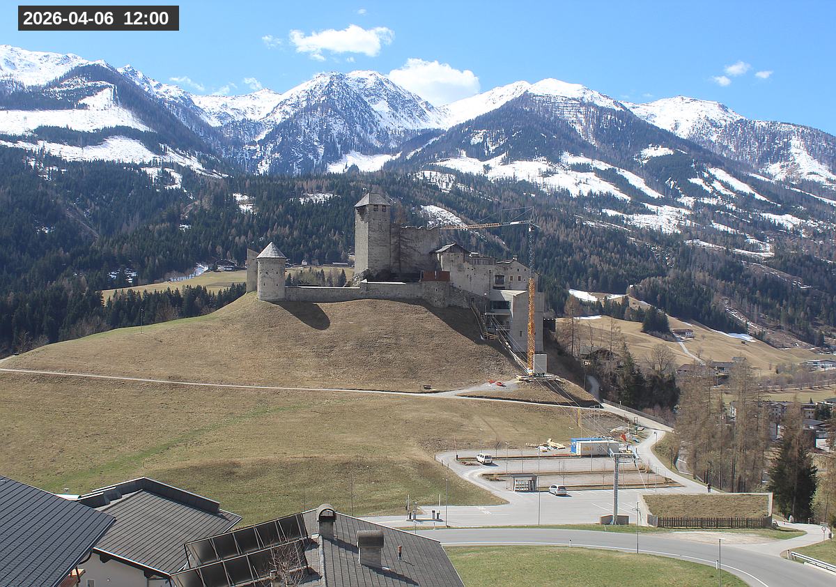 Webcam Burg Heinfels, 2026-04-06 12:00 Uhr