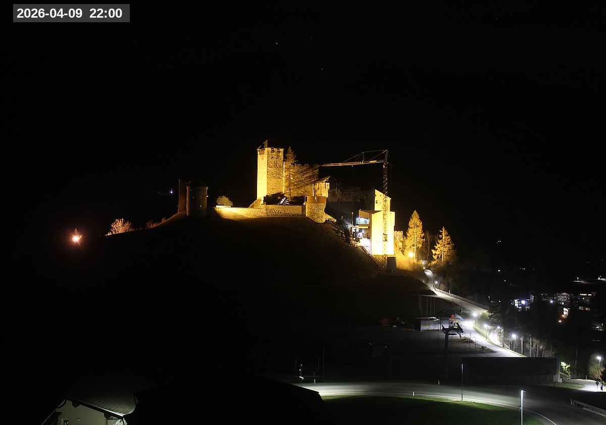 Webcam Burg Heinfels, 2026-04-09 22:00 Uhr