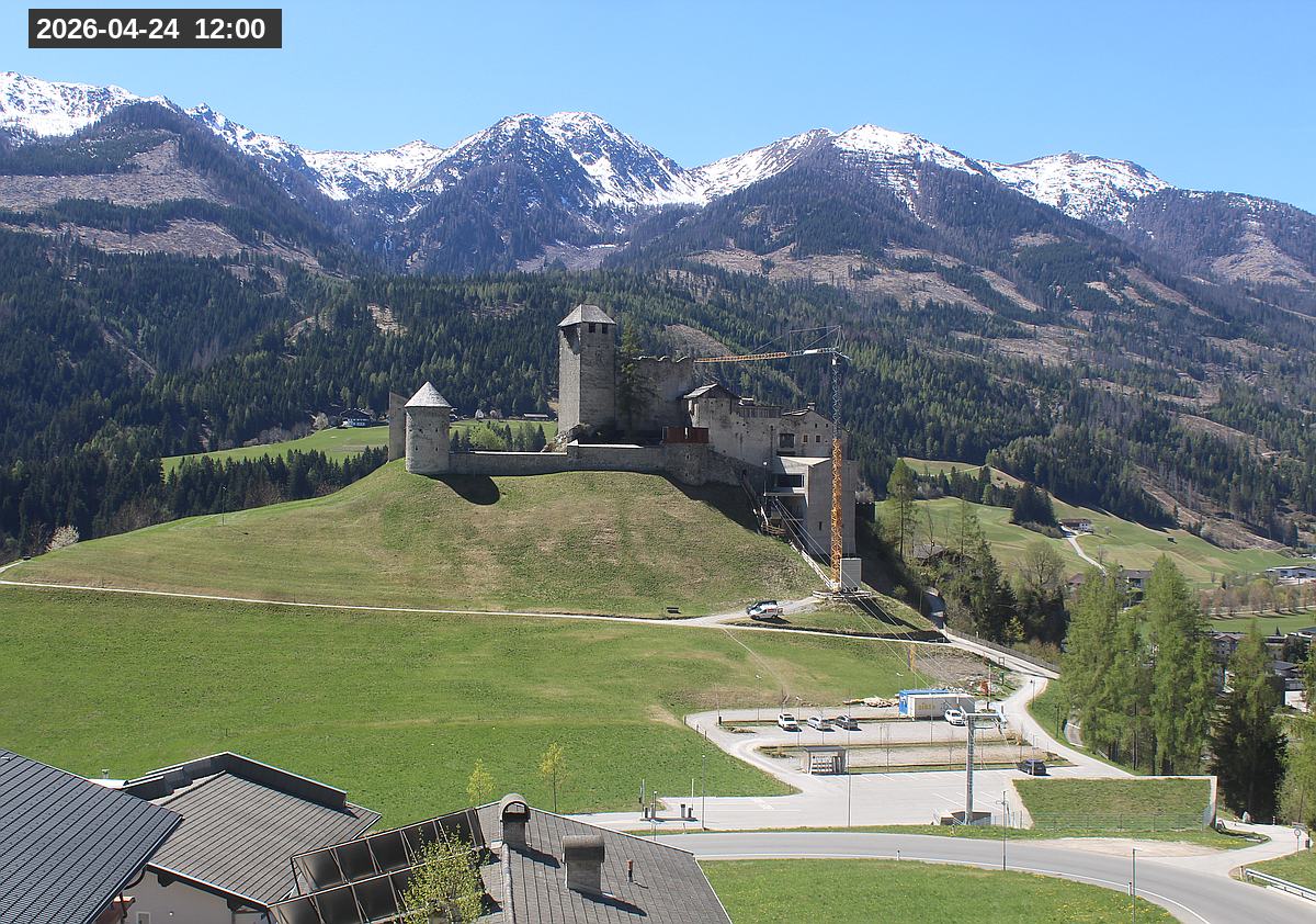 Webcam Burg Heinfels, 2026-04-24 12:00 Uhr