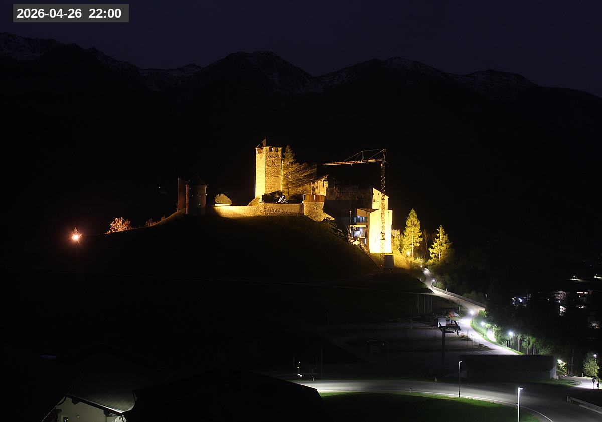 Webcam Burg Heinfels, 2026-04-26 22:00 Uhr