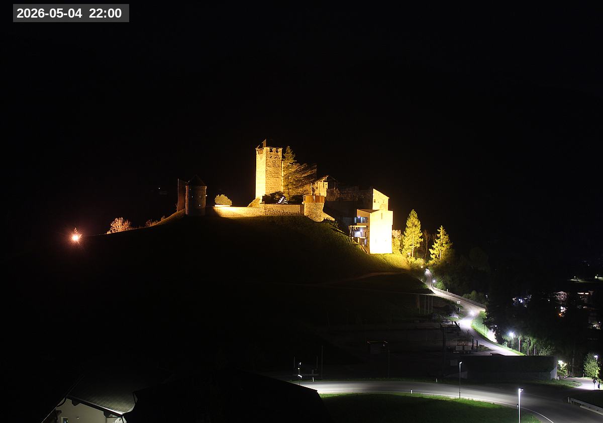 Webcam Burg Heinfels, 2026-05-04 22:00 Uhr