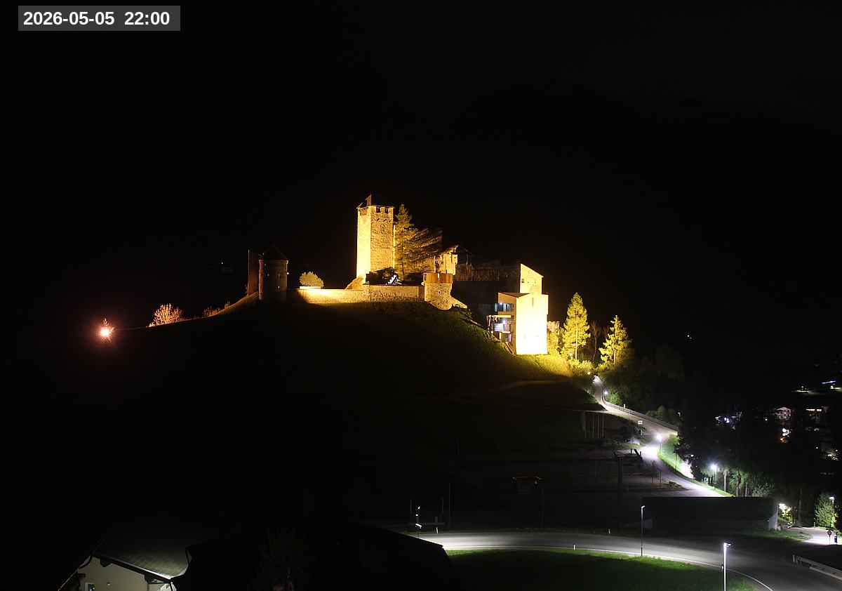 Webcam Burg Heinfels, 2026-05-05 22:00 Uhr