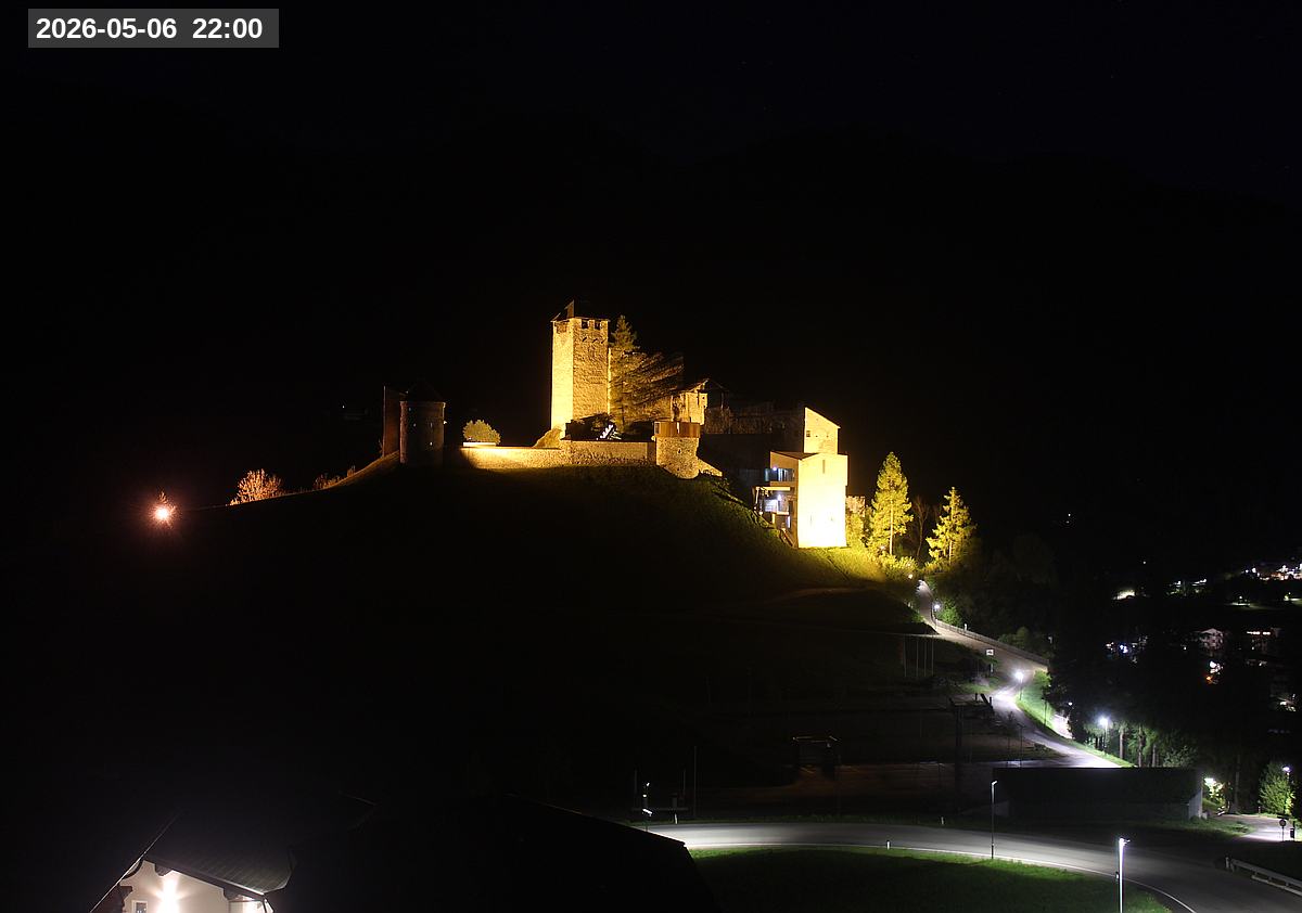 Webcam Burg Heinfels, 2026-05-06 22:00 Uhr