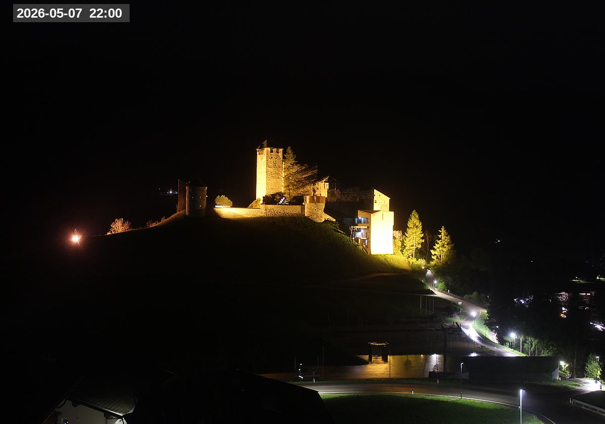 Webcam Burg Heinfels, 2026-05-07 22:00 Uhr