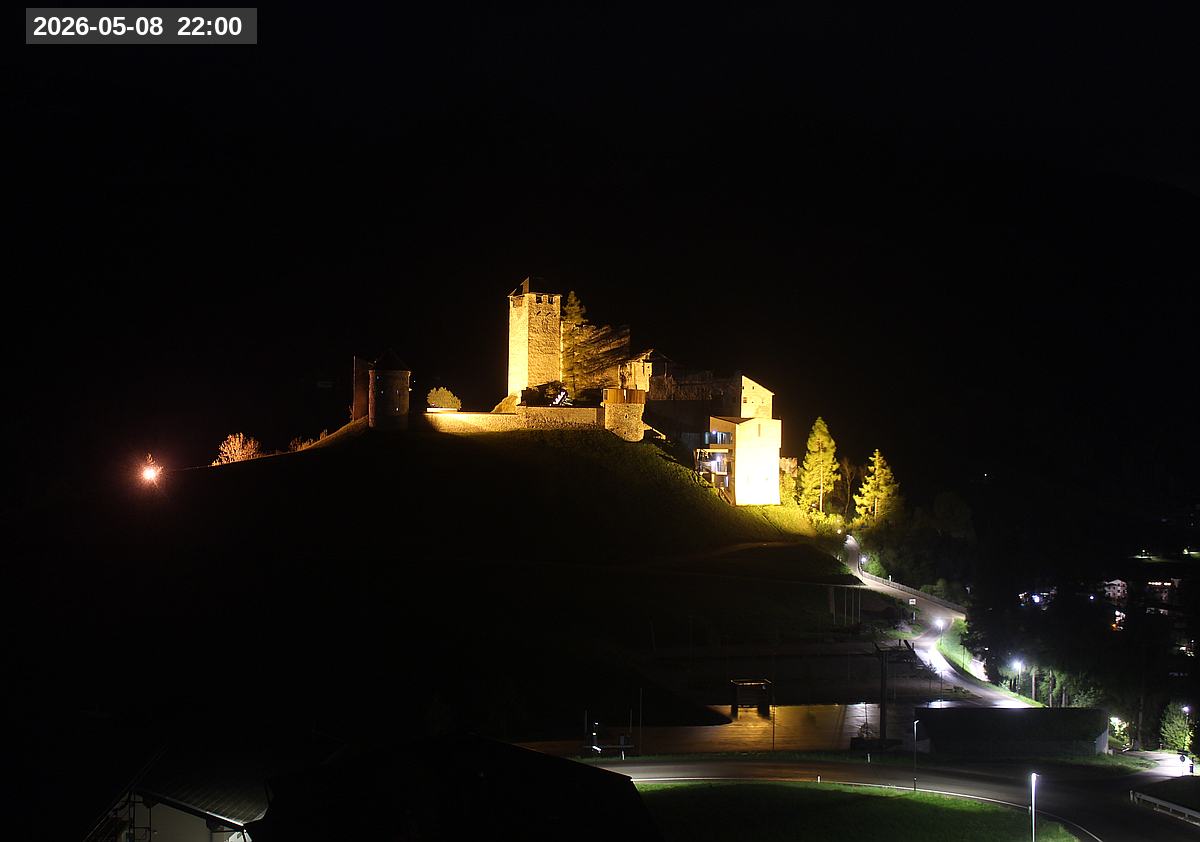 Webcam Burg Heinfels, 2026-05-08 22:00 Uhr