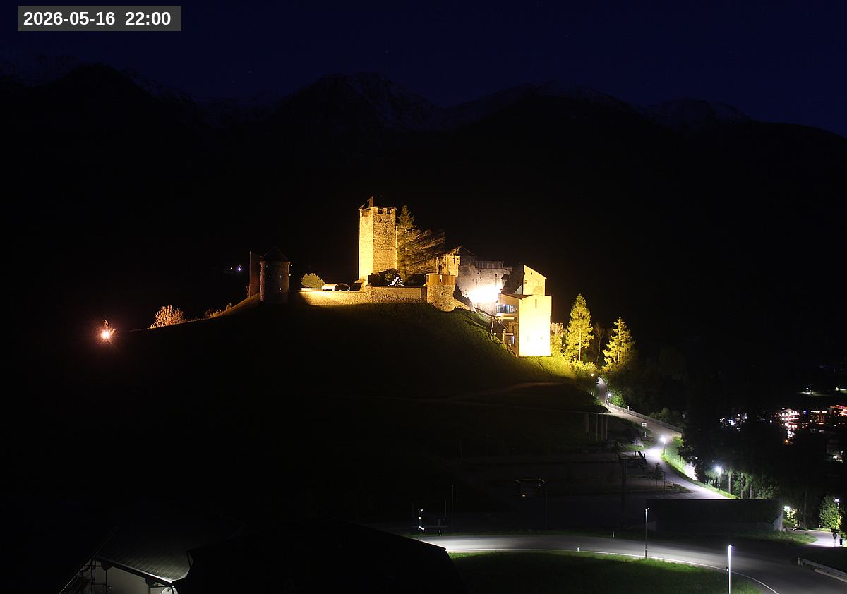 Webcam Burg Heinfels, 2026-05-16 22:00 Uhr