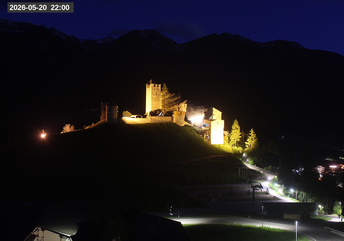 Webcam Burg Heinfels, 2026-05-20 22:00 Uhr
