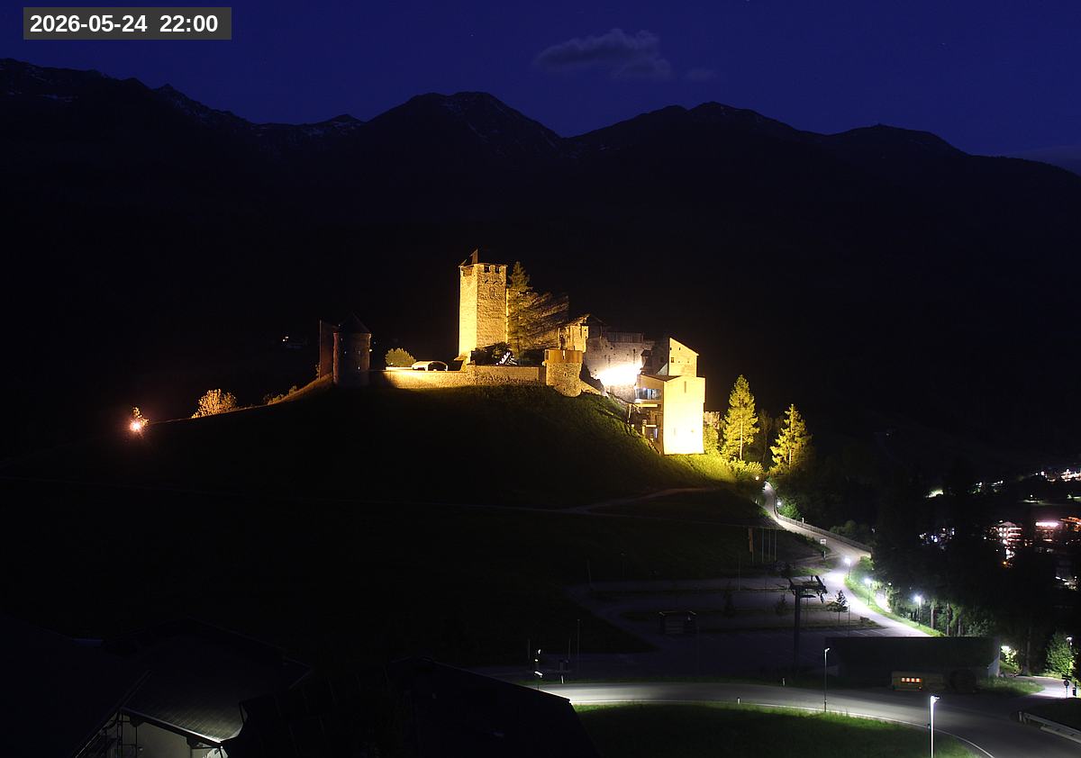 Webcam Burg Heinfels, 2026-05-24 22:00 Uhr