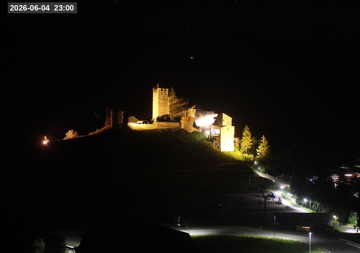 Webcam Burg Heinfels, 2026-06-04 23:00 Uhr