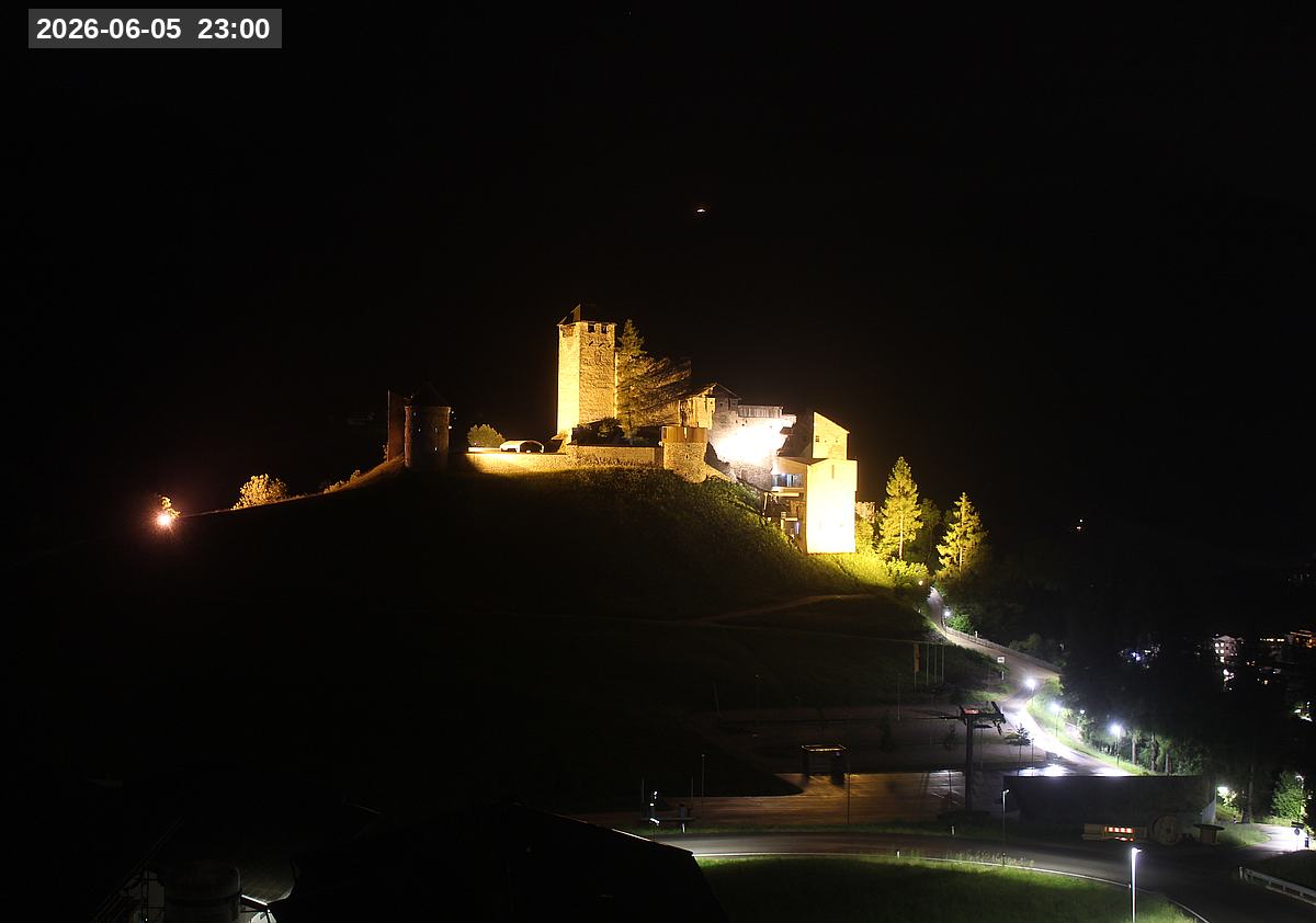 Webcam Burg Heinfels, 2026-06-05 23:00 Uhr