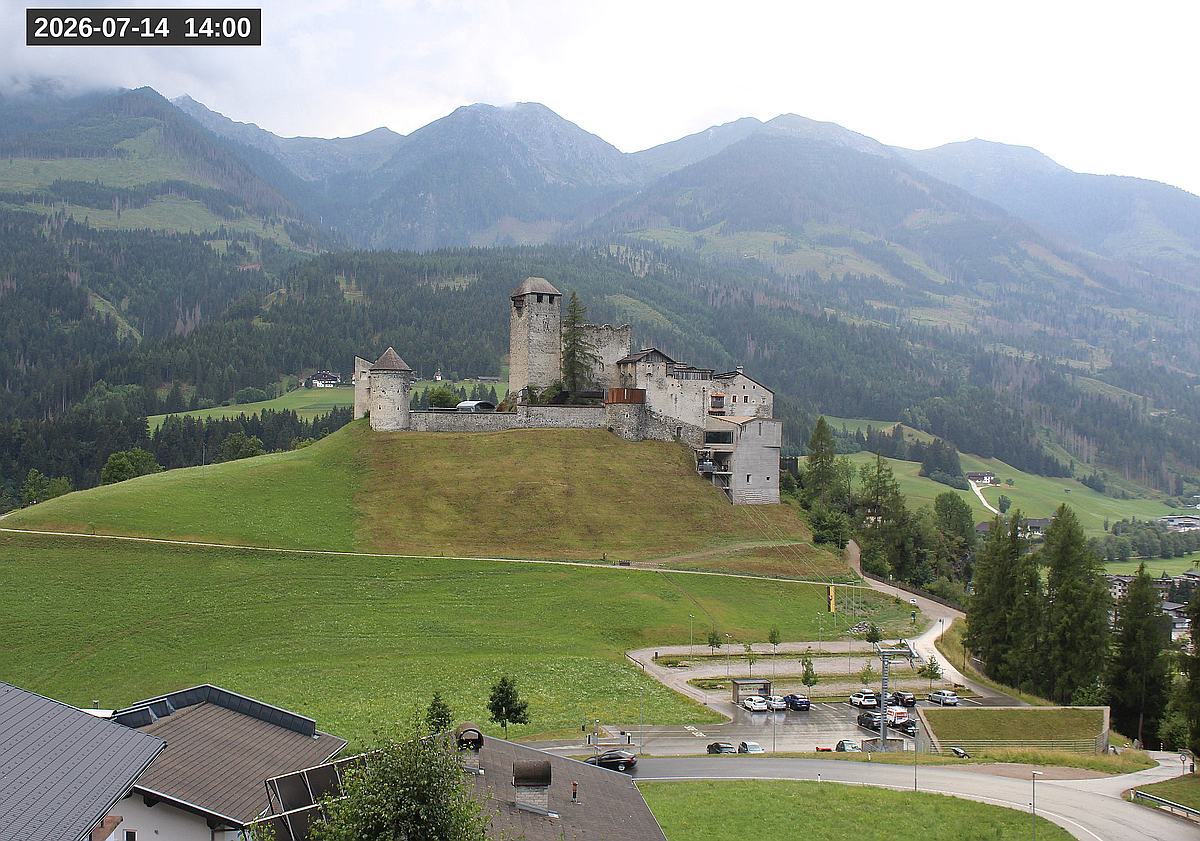 Webcam Burg Heinfels, 2026-07-14 14:00 Uhr