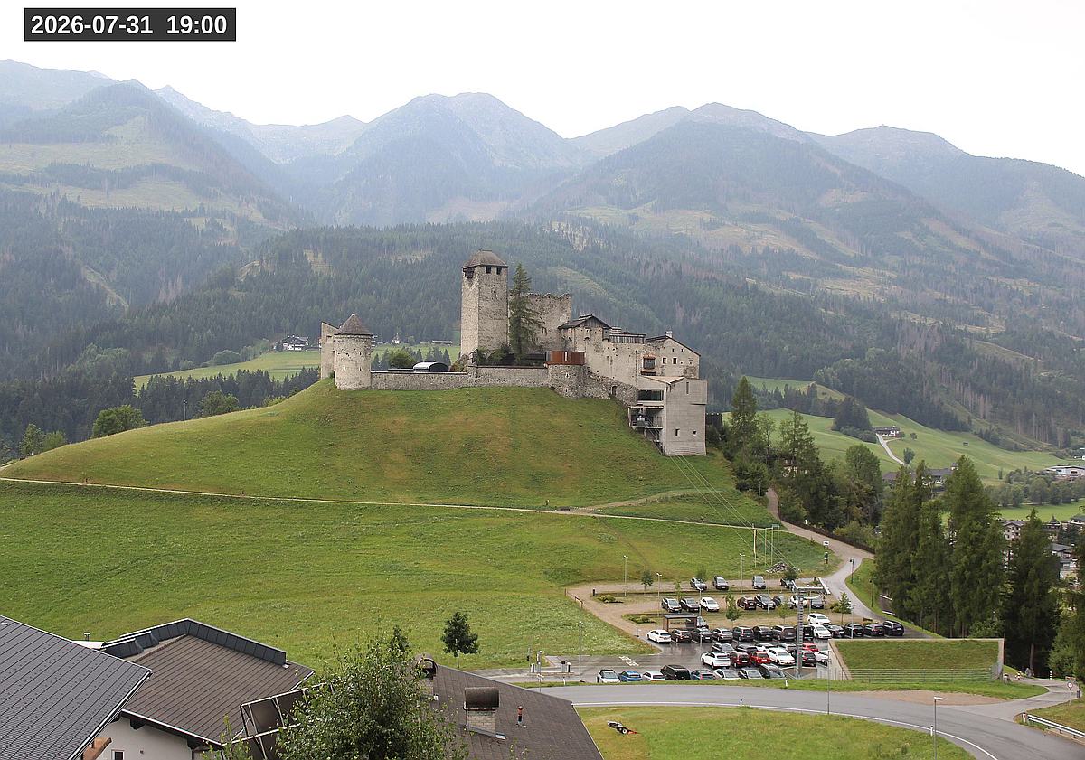 Webcam Burg Heinfels, 2026-07-31 19:00 Uhr