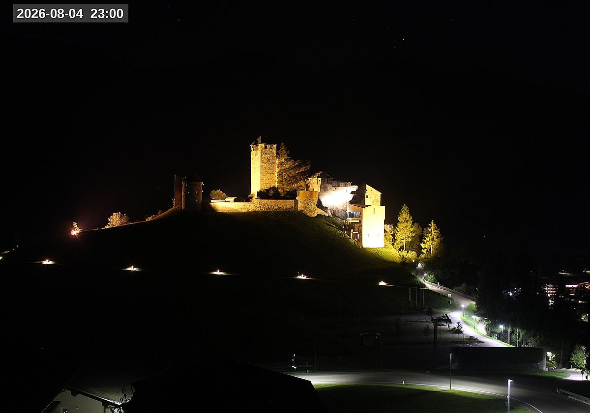 Webcam Burg Heinfels, 2026-08-04 23:00 Uhr