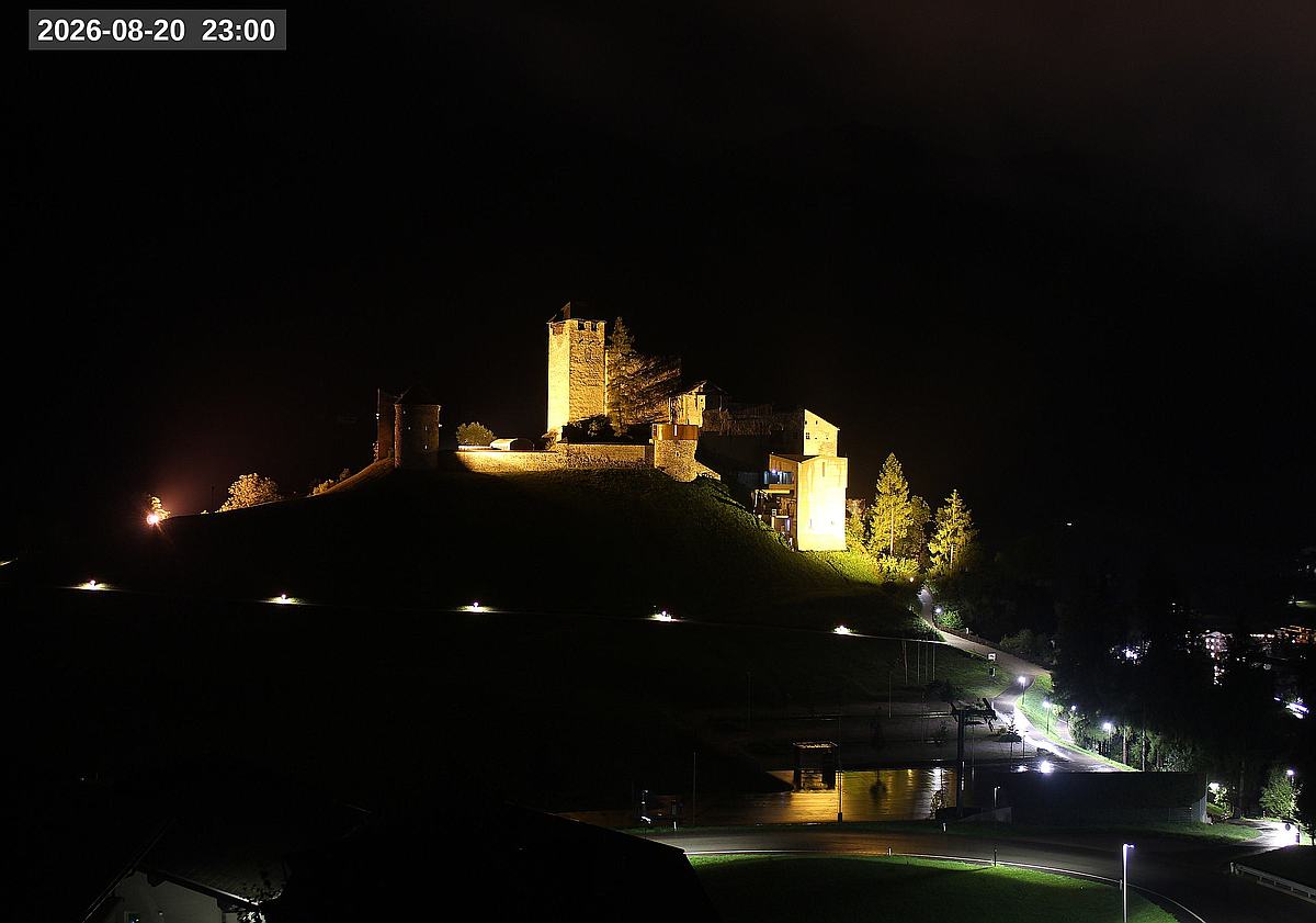 Webcam Burg Heinfels, 2026-08-20 23:00 Uhr