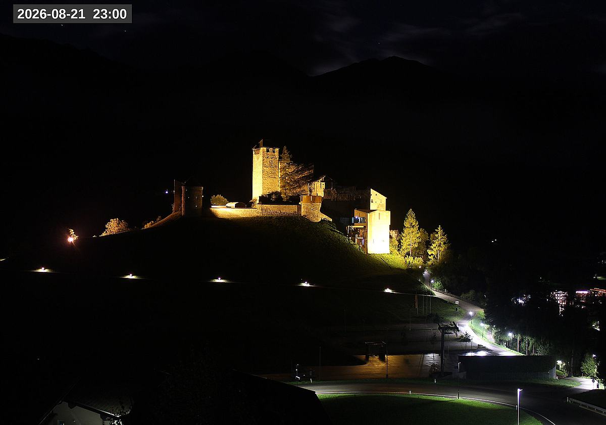 Webcam Burg Heinfels, 2026-08-21 23:00 Uhr