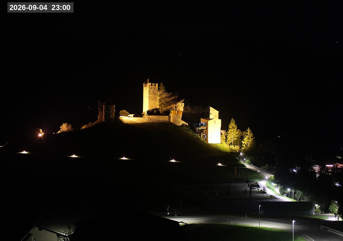 Webcam Burg Heinfels, 2026-09-04 23:00 Uhr