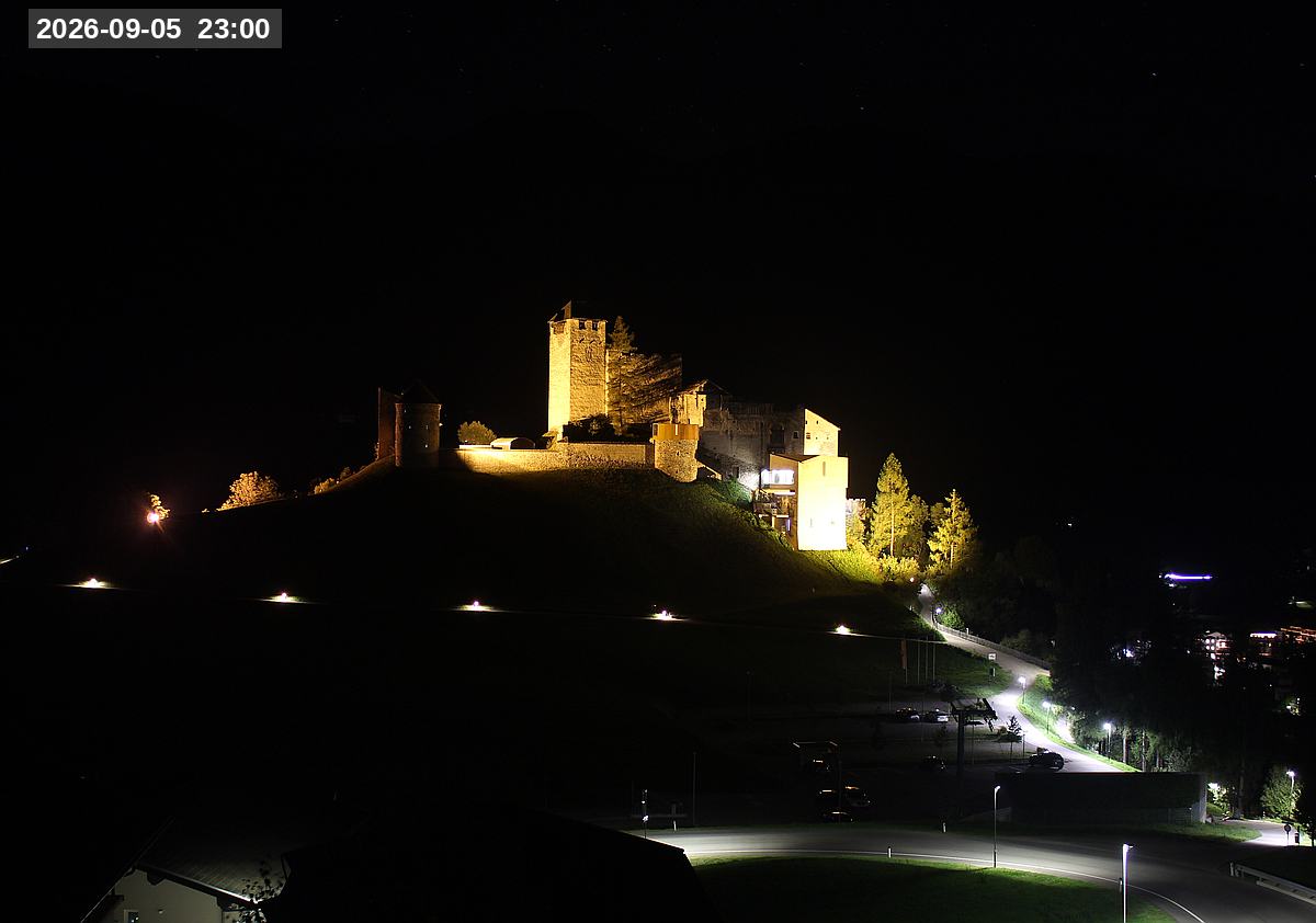 Webcam Burg Heinfels, 2026-09-05 23:00 Uhr