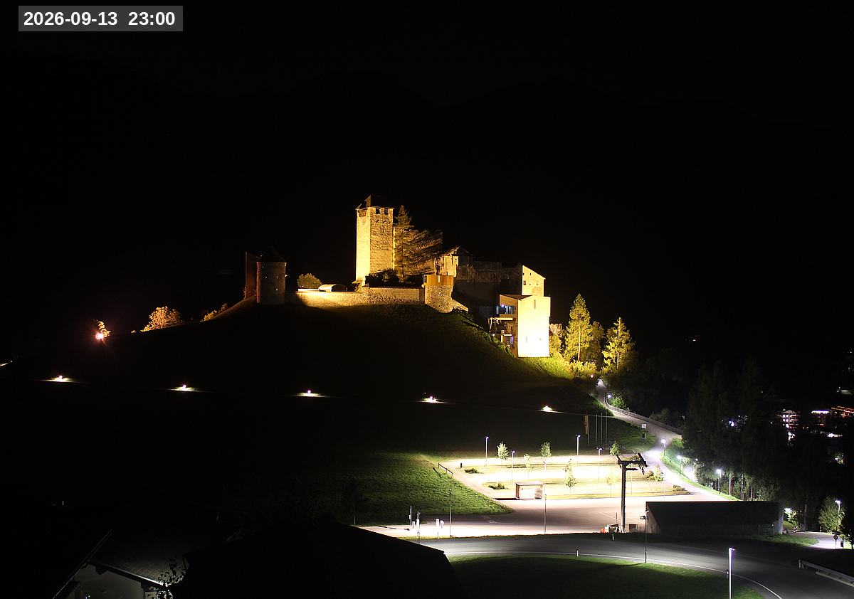 Webcam Burg Heinfels, 2026-09-13 23:00 Uhr