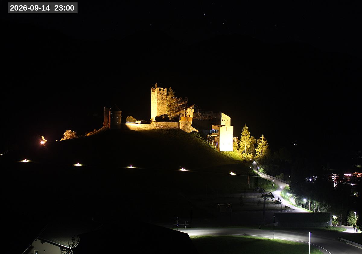 Webcam Burg Heinfels, 2026-09-14 23:00 Uhr