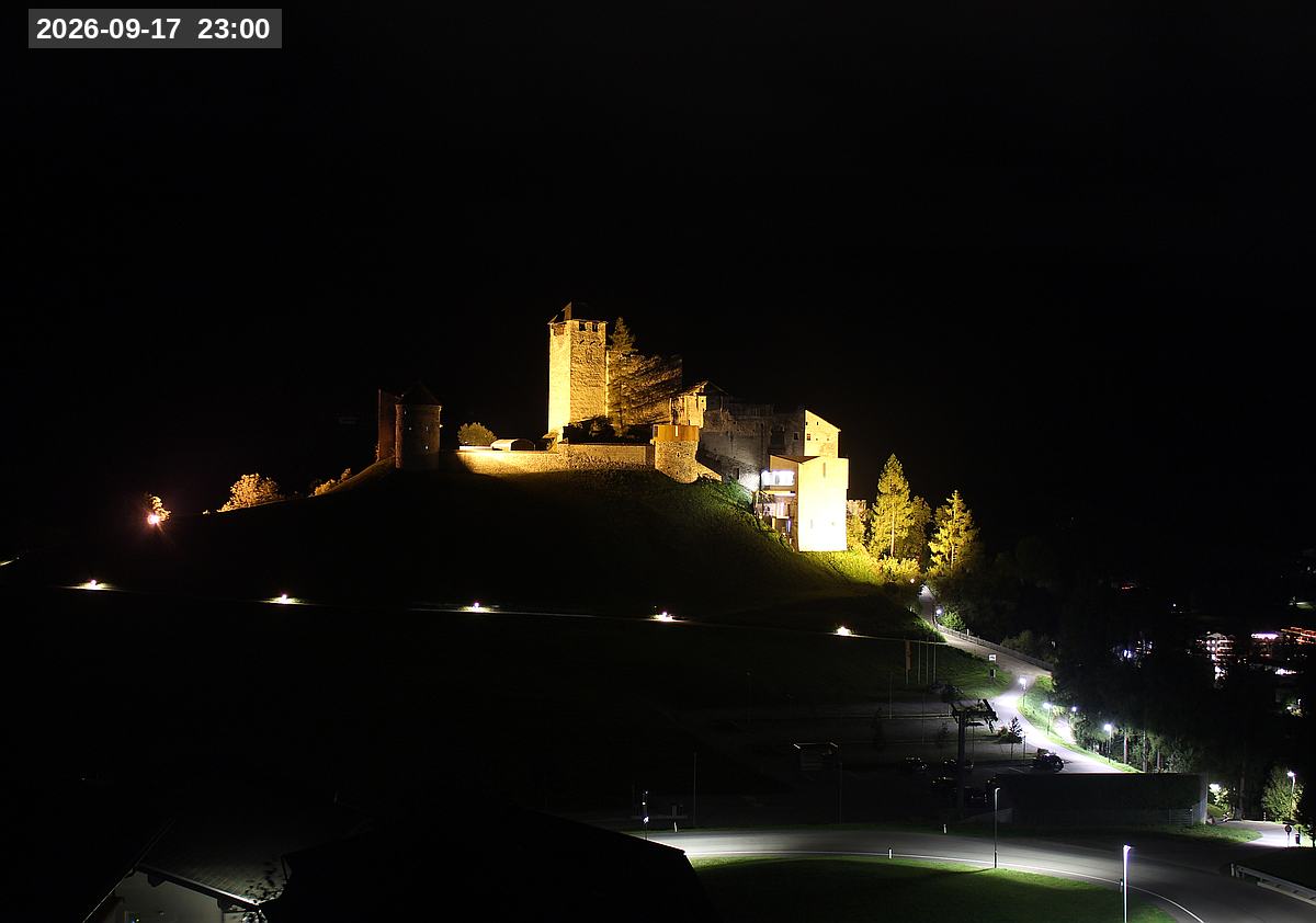 Webcam Burg Heinfels, 2026-09-17 23:00 Uhr