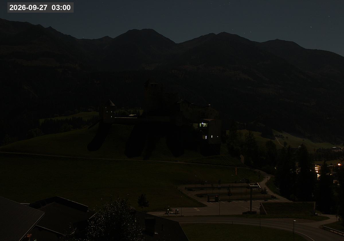 Webcam Burg Heinfels, 2026-09-27 03:00 Uhr